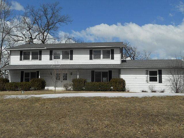 1st image of 225 S Dawn Marie Dr