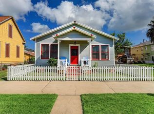 1312 Winnie St, Galveston, TX 77550
