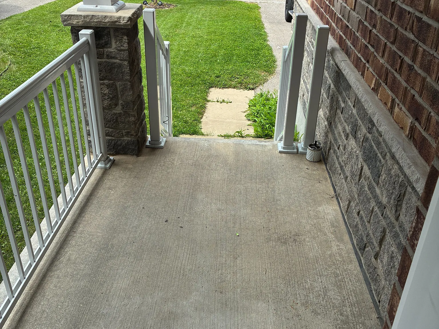 3 bed, $2,599 — Photo 3