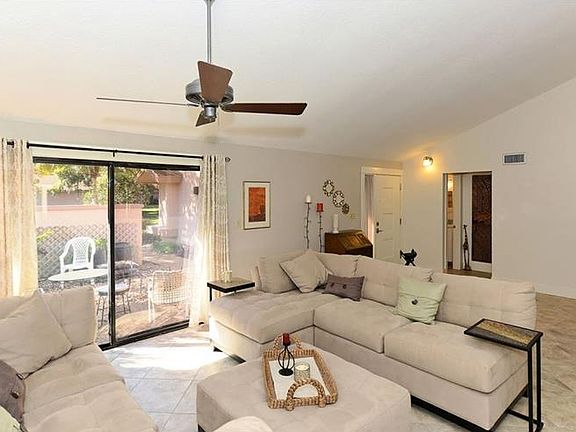 4th image of 4623 Oak Hollow Dr #13