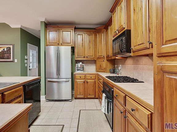 5th image of 12425 Old Mill Dr