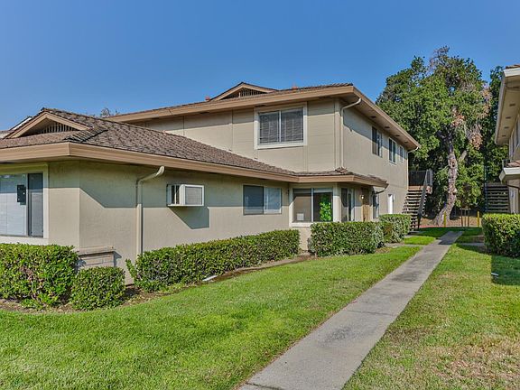 2nd image of 969 Gilchrist Dr APT 2