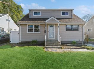 316 Morgan Ave, Old Bridge, NJ