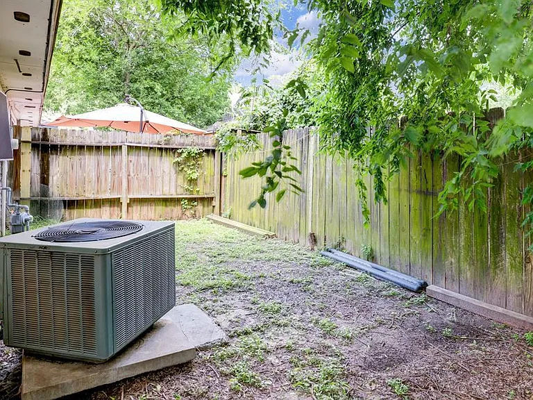 3110 Trembling Creek Cir — Photo 14