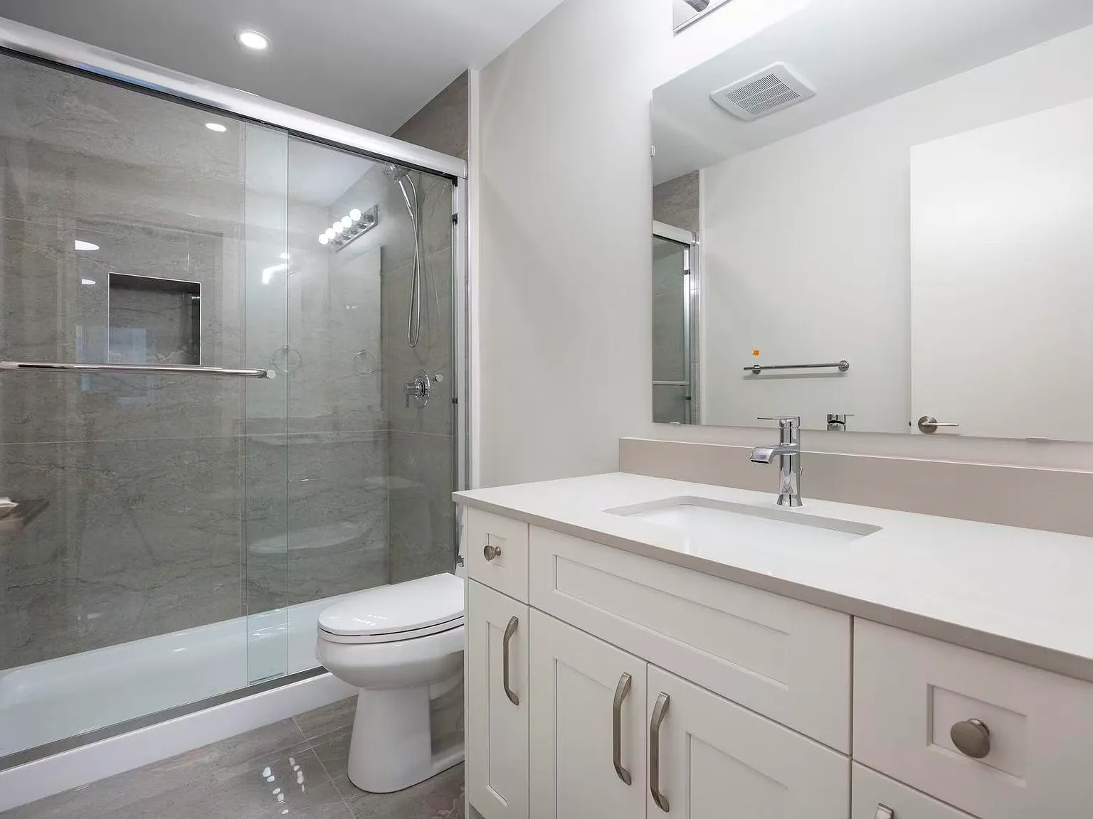 2 bed, 600 sqft, $2,550 — Photo 4