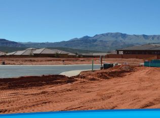 378 W Redstone Ct, Ivins, UT 84738