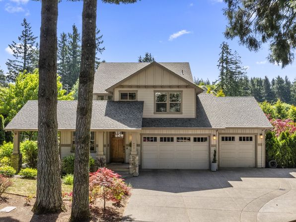 977 Marylhurst Cir, West Linn, OR 97068