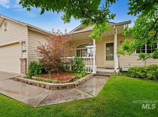605 W Mulberry Loop, Nampa, ID 83686
