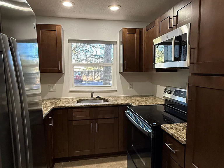 385 S McMullen Booth Rd #61 — Photo 15