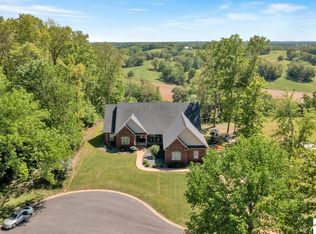 373 Sequoyah Trl, Cadiz, KY 42211
