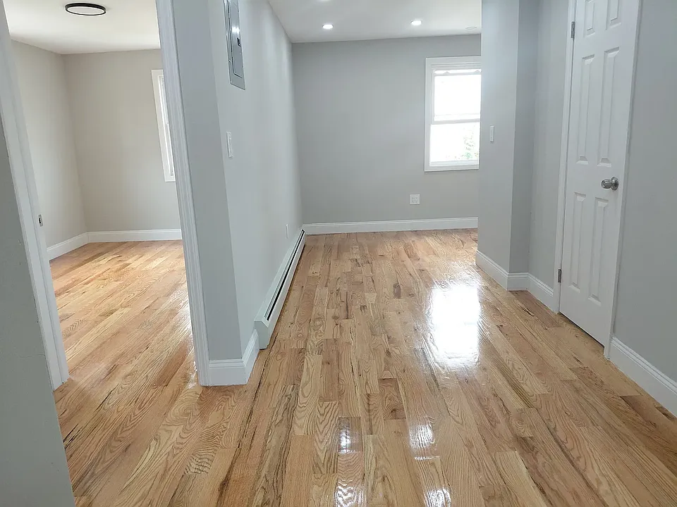 121-19 Merrill St #2