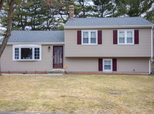 75 Deepfield Rd, Springfield, MA 01118