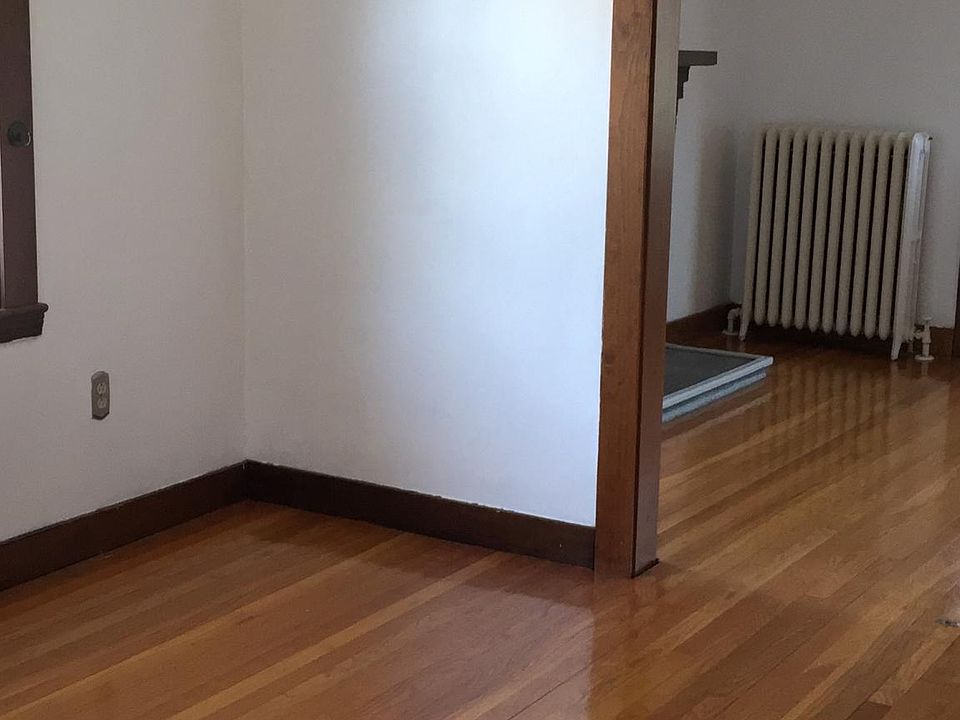 1st image of 91 Thacher St