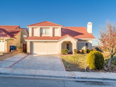 1025 Blossom Ct, Palmdale, CA, 93551