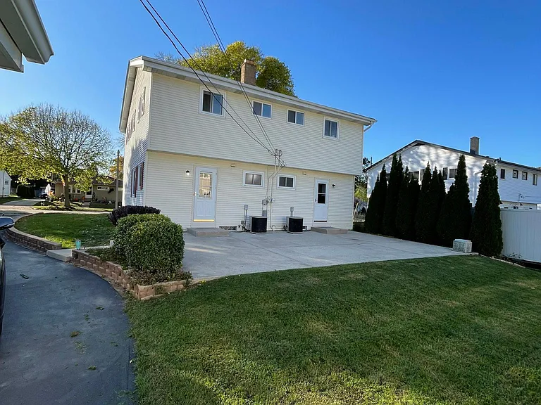 4148 S Herman St — Photo 16