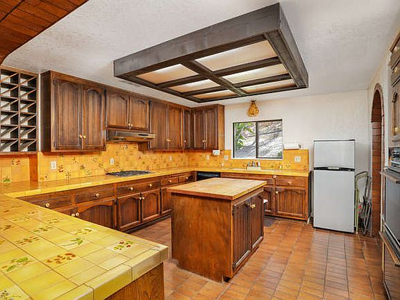 5th image of 4268 Camino Alegre