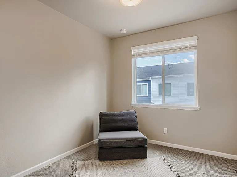 1909 S Poplar Ct — Photo 11