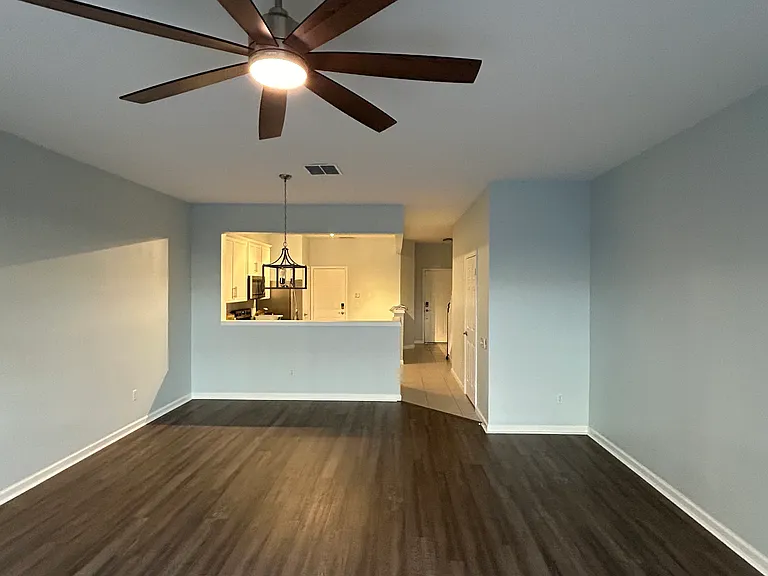 2617 Galliano Cir — Photo 4