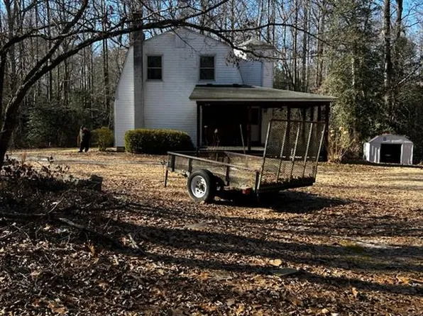 9893 S Quay Rd, Suffolk, VA 23437