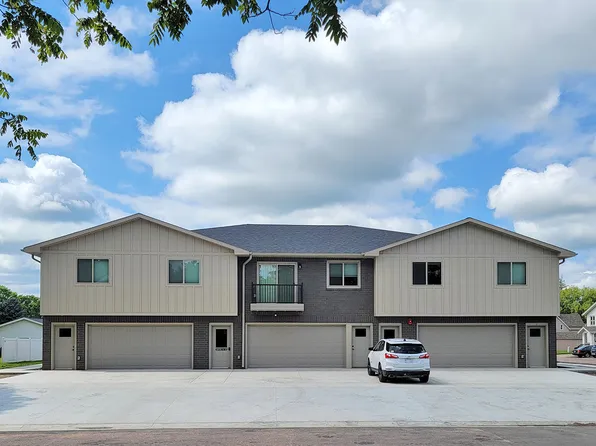 629 11th Avenue Apartments