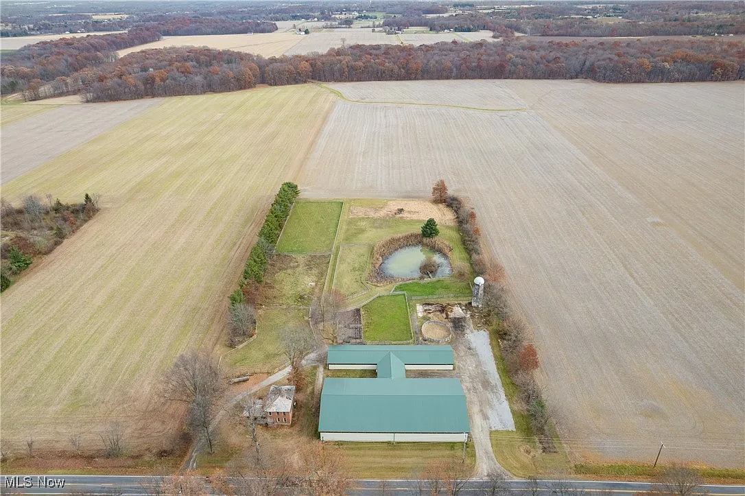 2941 Vandemark Rd photo 1