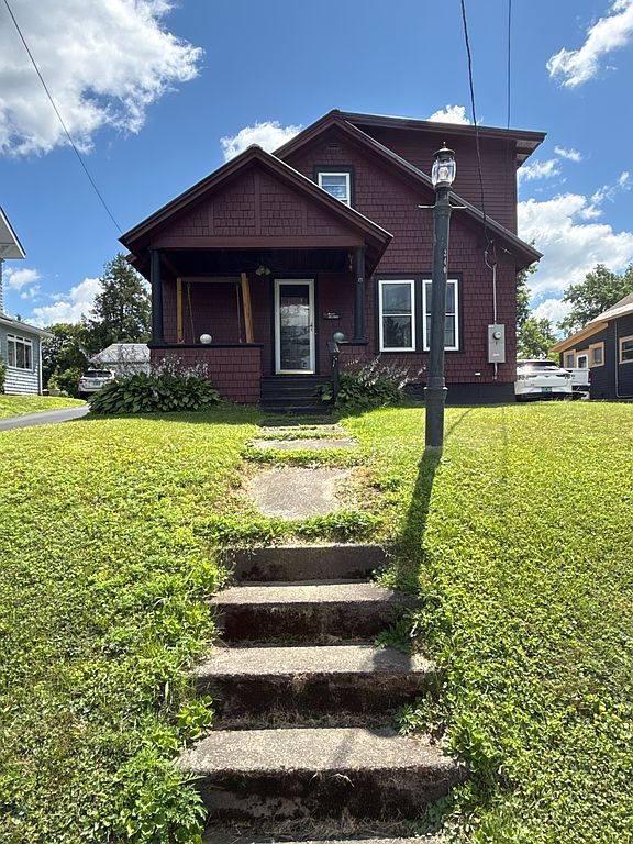 340 Pleasant St - Property Image