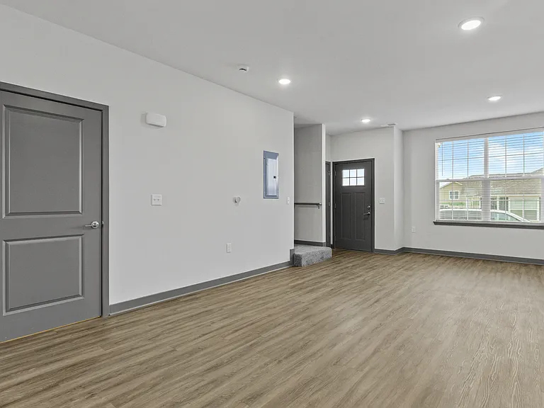 Ashgrove Farms Townhomes — Photo 8