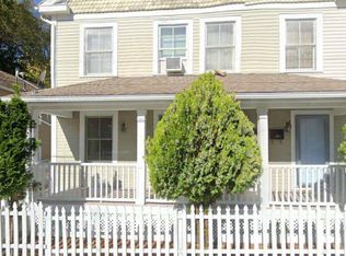 17 Belden St #1, New London, CT 06320