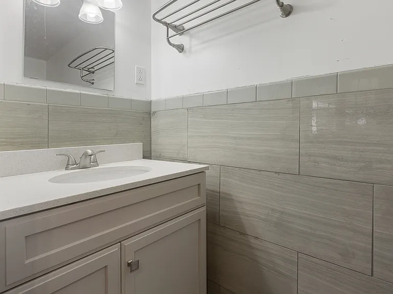 38 Marlborough Ave — Photo 9