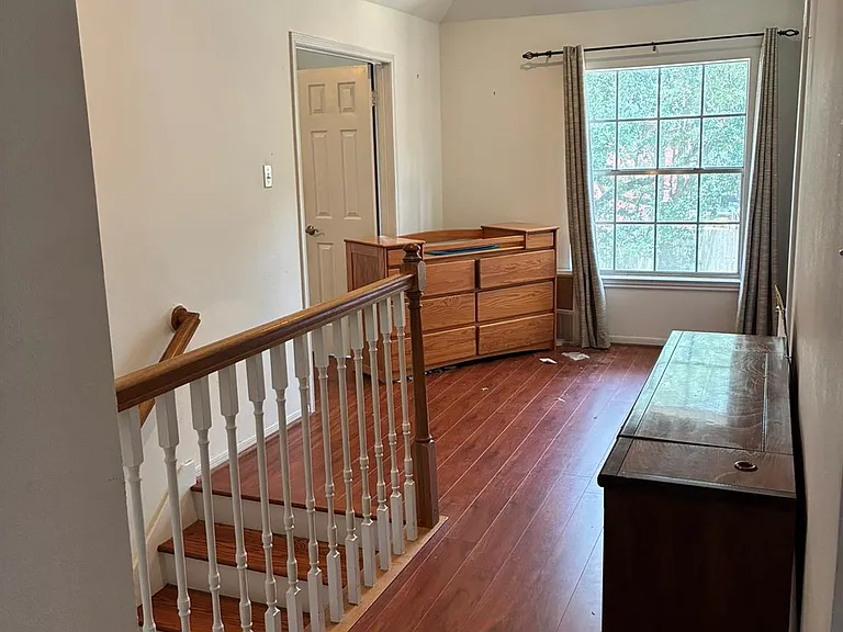 4635 Meadow Green Dr — Photo 15