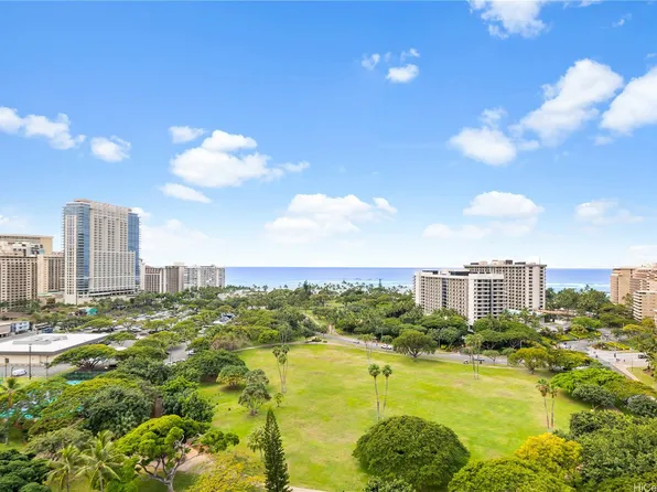 2045 Kalakaua Ave APT 1607, Honolulu, HI 96815