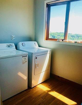 3rd image of 57-59 S Crescent Cir