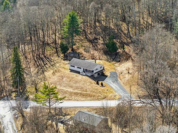 4th image of 157 Skyline Drive