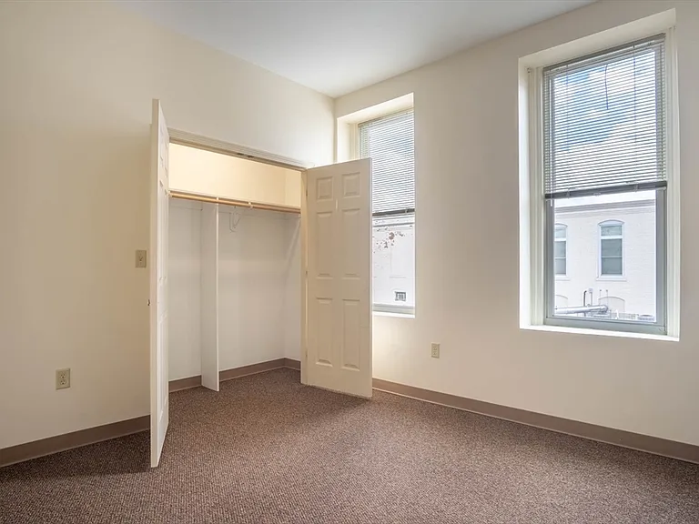 24 Main St #201 — Photo 10