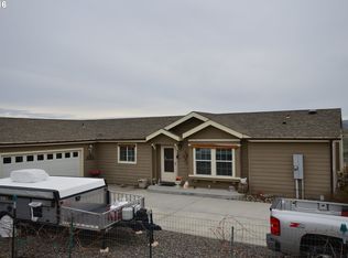 1375 Childers Rd, Arlington, OR 97812