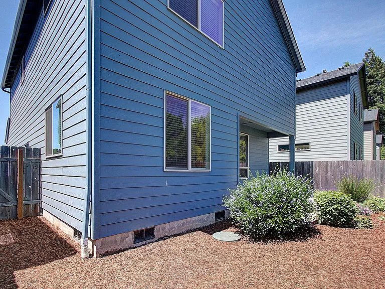 5615 NE 52nd Pl — Photo 27