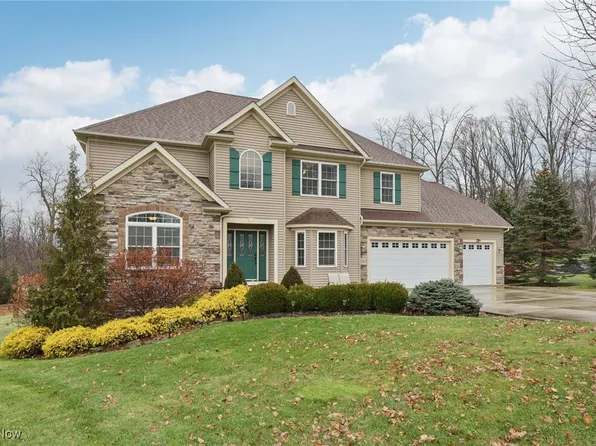 8060 Rainbow Dr, Concord Township, OH 44077