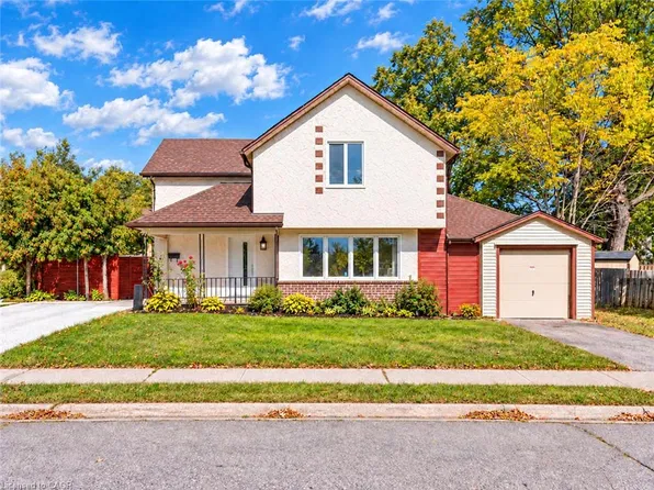116 Victoria Ave, Cambridge, ON N1S 1X9