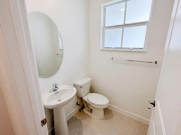 12432 NW 23rd Ct #12432 — Photo 8