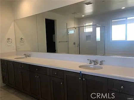 19042 Martino Ct — Photo 18