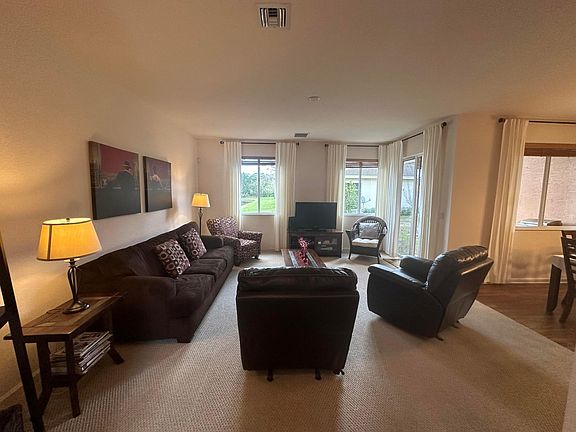 4th image of 2534 Stockbridge Square SW