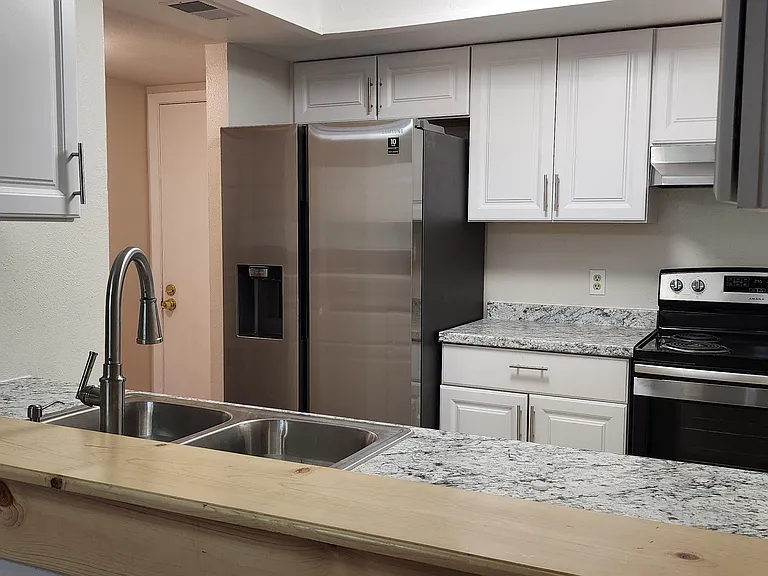 14140 E Temple Dr — Photo 16
