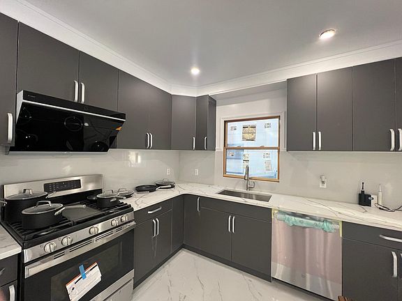 2nd image of 188 Beach Ave #1