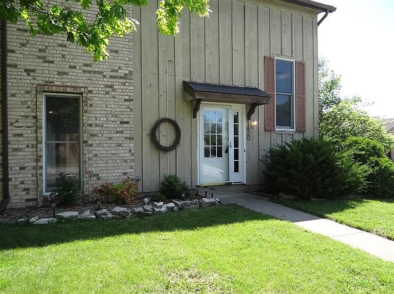 1st image of 1420 Eaton Ave