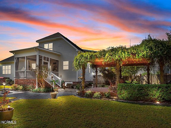 2nd image of 3852 Forsyth Park Court