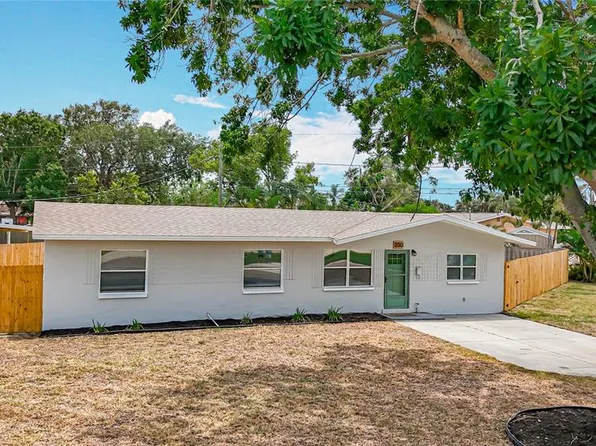 200 Lewis Blvd SE, Saint Petersburg, FL 33705