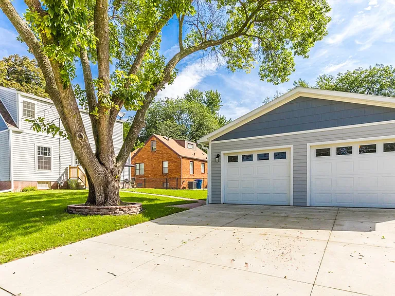 4620 Beaver Crest Dr — Photo 37