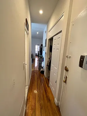 Rented by Point NYC | media 19