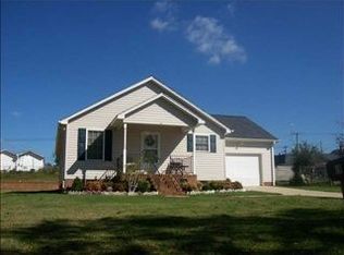 19 Ellison St, Greenville, SC 29607