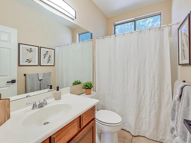 1681 W Crescent Way — Photo 11